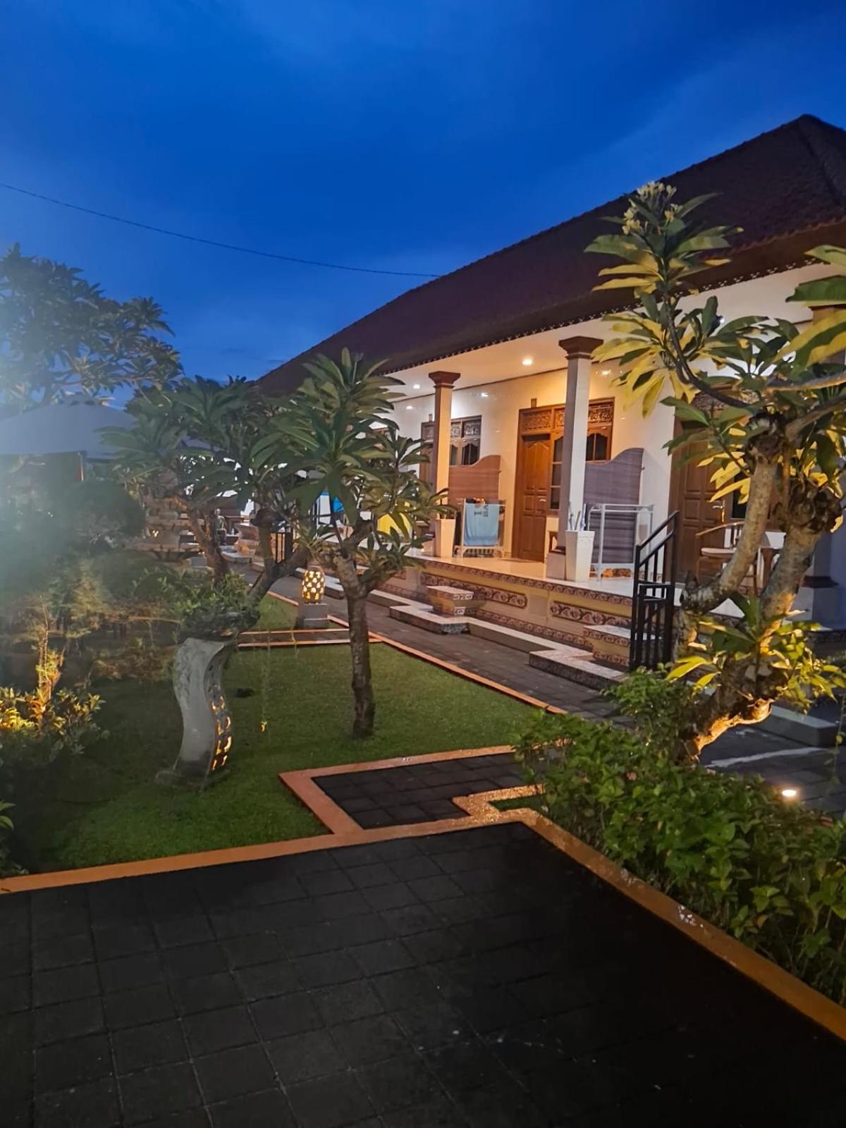 Frangipani Homestay Nusa Dua  Exterior foto